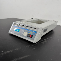 VWR Digital Heatblock image 1